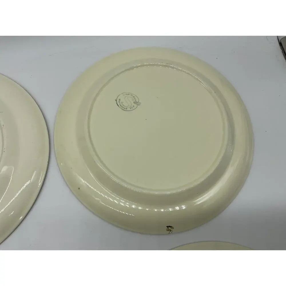 Vintage Sabin Crest-O-Gold Dinner Plates Set 4 Gold Courting Couple Rococo USA‎